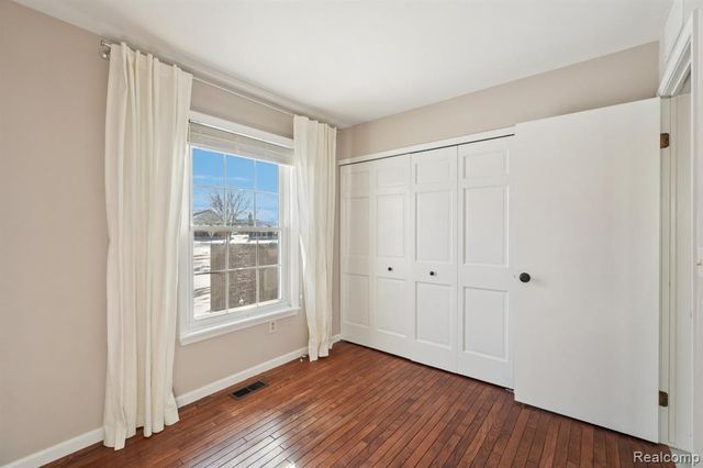 23737 Stonehenge Boulevard, Novi, MI 48375