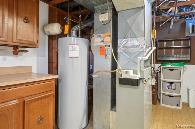 23737 Stonehenge Boulevard, Novi, MI 48375