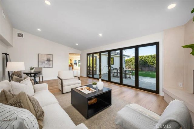 12672 Foster, Rossmoor, CA 90720