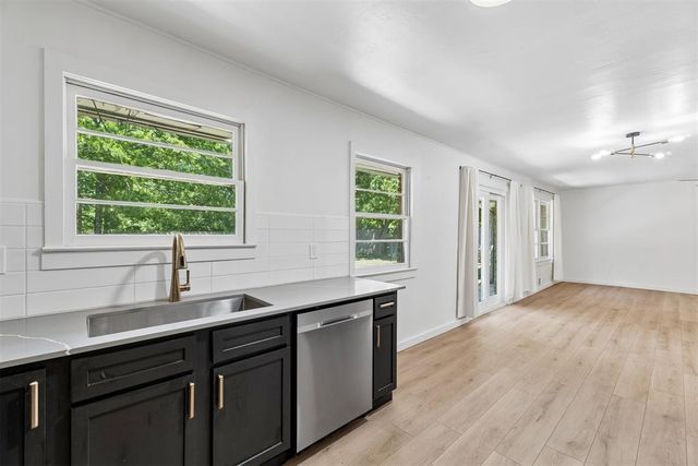2143 Carlton Way, Oklahoma City, OK 73120
