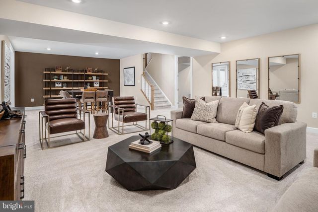 38 JAMES CLOUD, Thornton, PA 19373