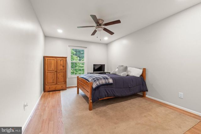 23 HILLTOP LN, Medford, NJ 08055