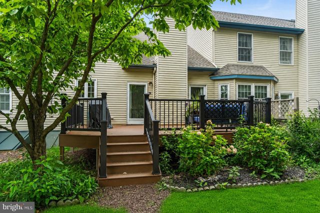 23 HILLTOP LN, Medford, NJ 08055