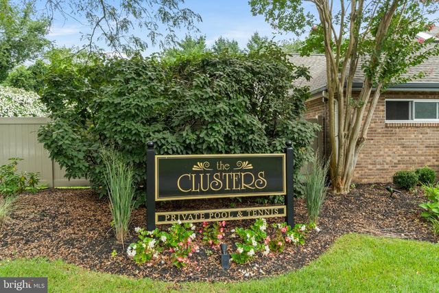 23 HILLTOP LN, Medford, NJ 08055