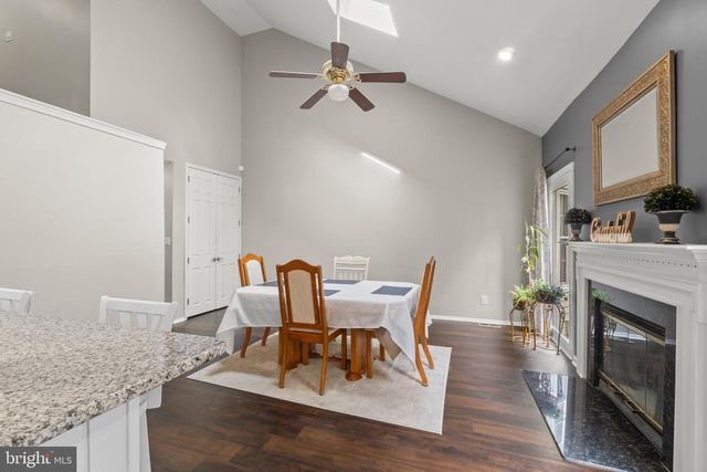 23 HILLTOP LN, Medford, NJ 08055