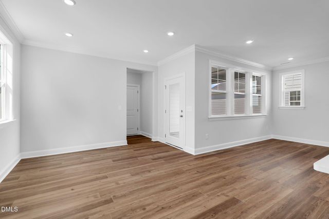 404 Rolling Pasture Way, Knightdale, NC 27545