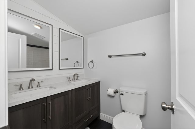 223 4th Avenue, Dayton, KY 41074