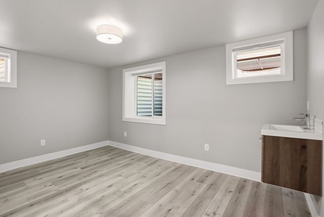 929 W 24th Ave, Spokane, WA 99203