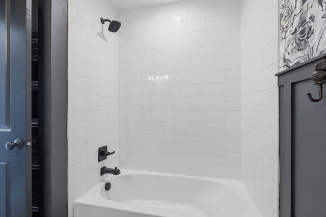 1430 Clover Street, Sunbury, OH 43074