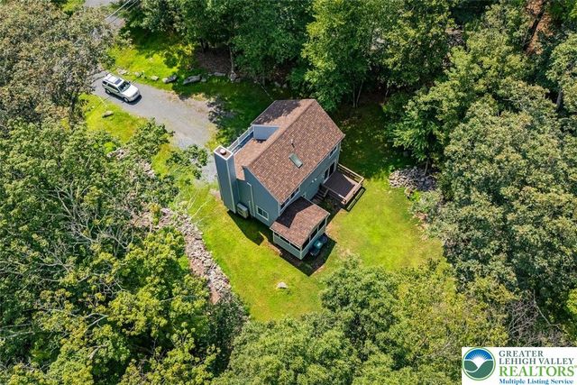 461 Somerset Drive, East Stroudsburg, PA 18301