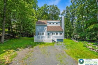 461 Somerset Drive, East Stroudsburg, PA 18301