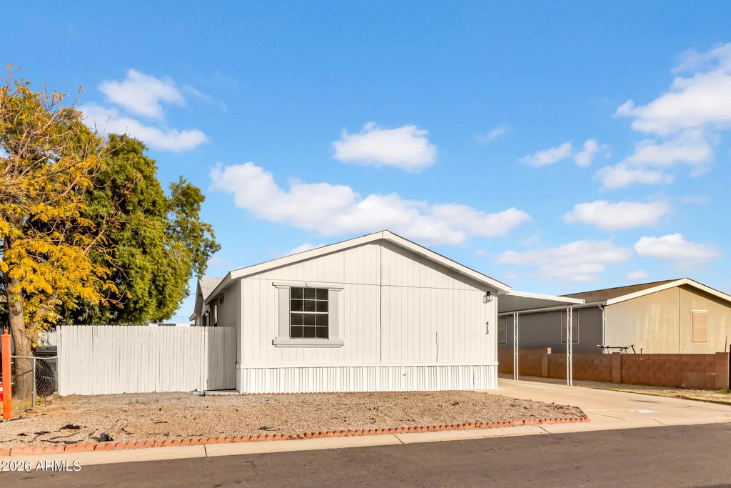 413 S 98TH Place, Mesa, AZ 85208