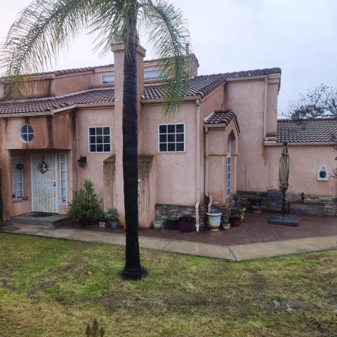 850 Corte Bellagio, Escondido, CA 92026