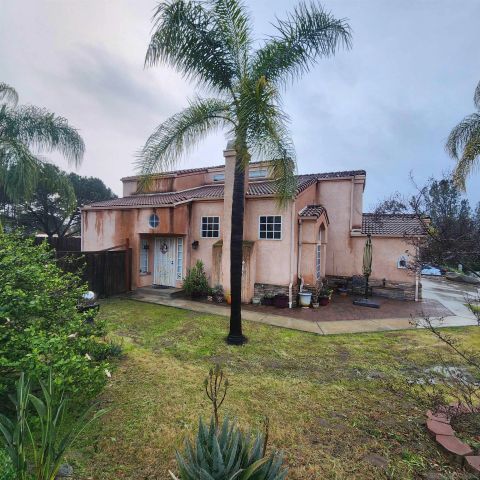 850 Corte Bellagio, Escondido, CA 92026