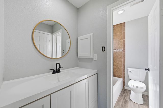 1805 Whitebriar Drive, Deer Park, TX 77536