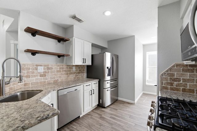 1805 Whitebriar Drive, Deer Park, TX 77536