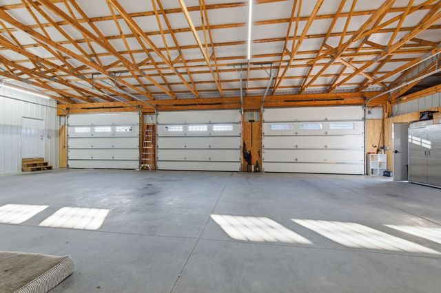4041 Liverworth Rd, Southside, TN 37171