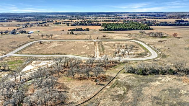 2244 Sundance Road, Whitesboro, TX 76273