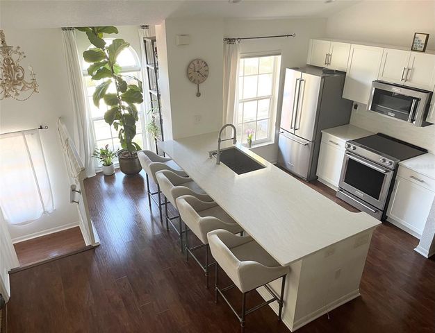 4275 CASTLEBRIDGE LANE 1324, Sarasota, FL 34238