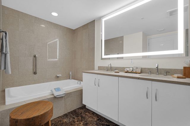 505 N Fort Lauderdale Beach Boulevard 2214, Fort Lauderdale, FL 33304