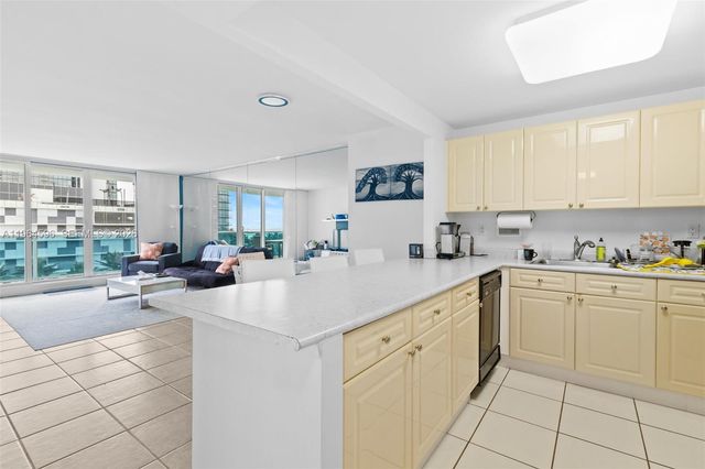 2301 Collins Avenue 504, Miami Beach, FL 33139