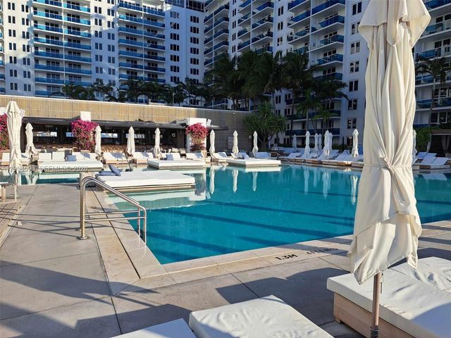 2301 Collins Avenue 504, Miami Beach, FL 33139