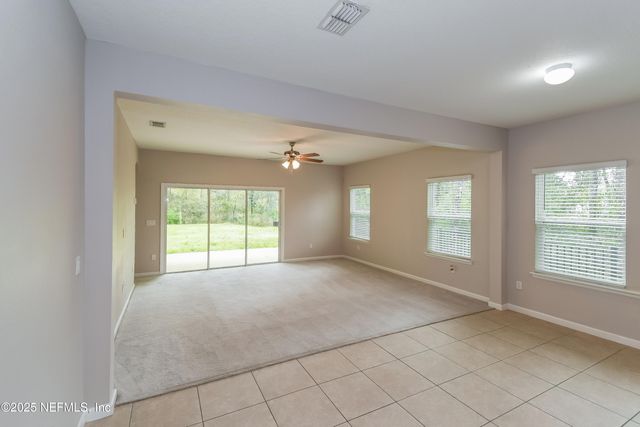 5366 PRESTON BENTLEY Drive, Jacksonville, FL 32218