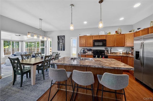 7842 Marina Drive, Cicero, NY 13030
