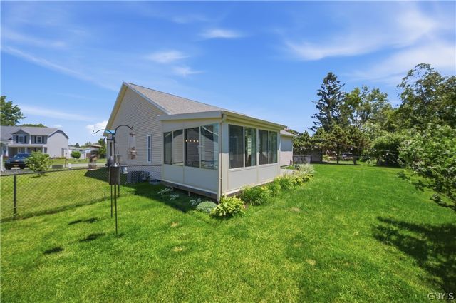 7842 Marina Drive, Cicero, NY 13030