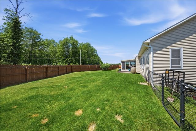 7842 Marina Drive, Cicero, NY 13030