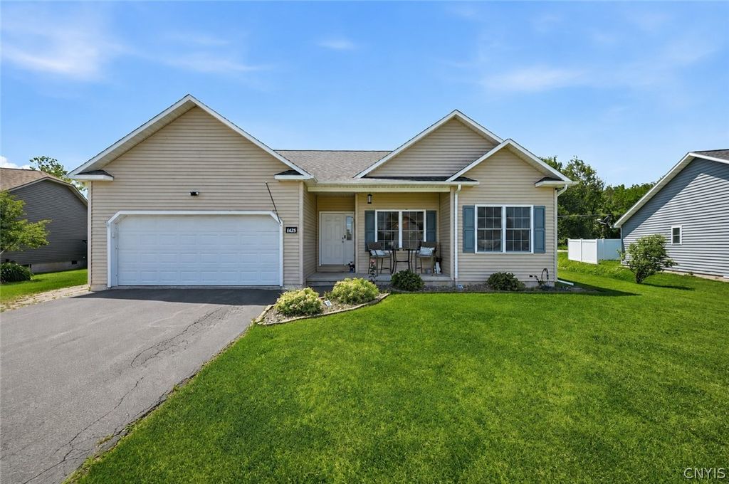 7842 Marina Drive, Cicero, NY 13030