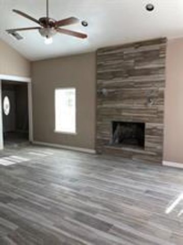 480 Brandon Road, Conroe, TX 77302