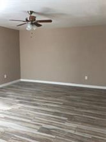 480 Brandon Road, Conroe, TX 77302