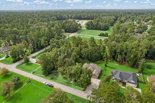 611 Parthenon Place, New Caney, TX 77357
