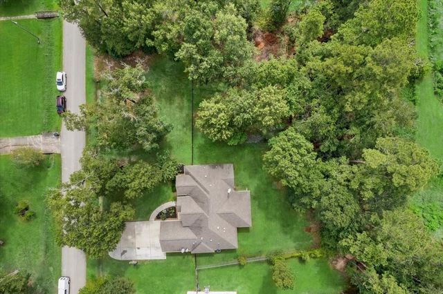 611 Parthenon Place, New Caney, TX 77357