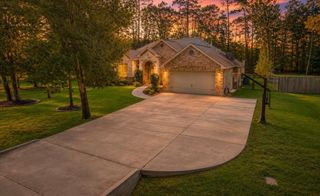 611 Parthenon Place, New Caney, TX 77357