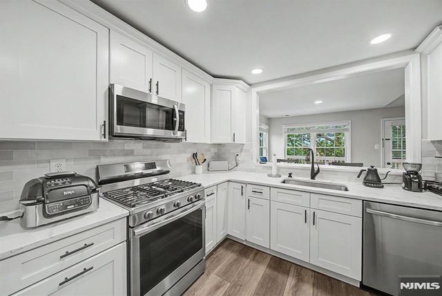 3 Juniper Court 125, Clifton, NJ 07014