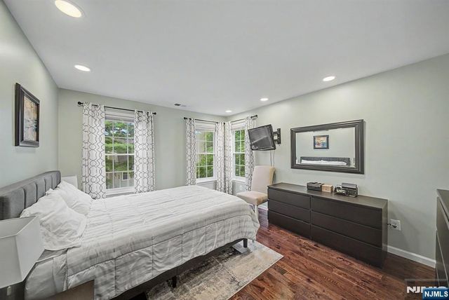 3 Juniper Court 125, Clifton, NJ 07014