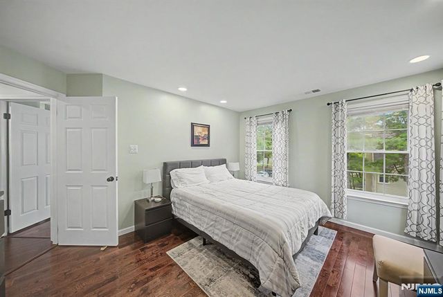 3 Juniper Court 125, Clifton, NJ 07014