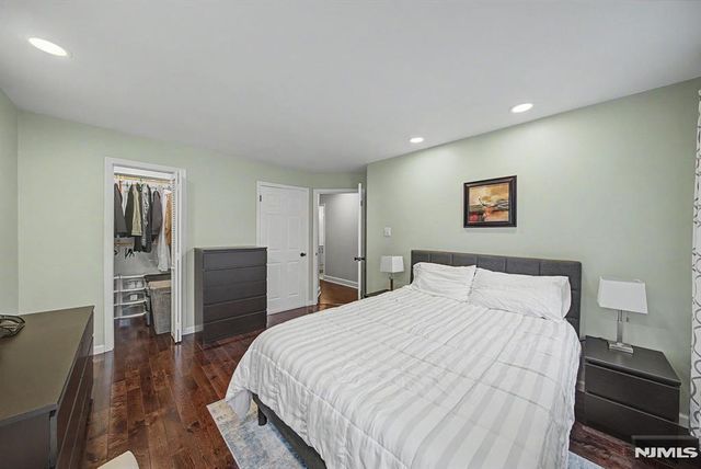 3 Juniper Court 125, Clifton, NJ 07014