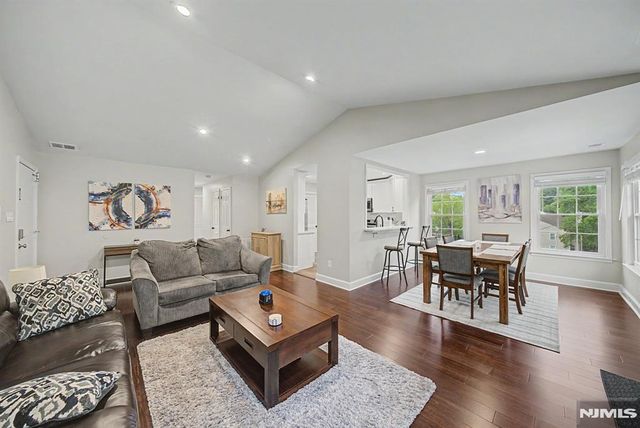 3 Juniper Court 125, Clifton, NJ 07014