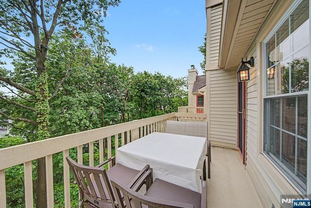 3 Juniper Court 125, Clifton, NJ 07014