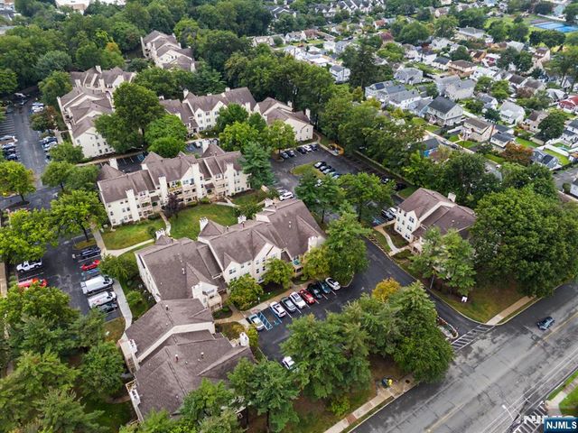 3 Juniper Court 125, Clifton, NJ 07014
