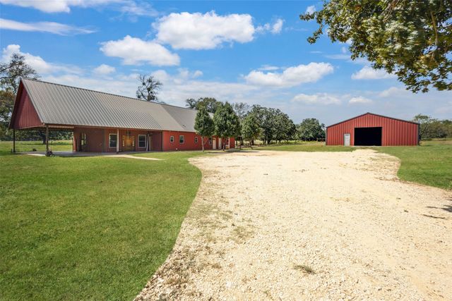 423 HCR 1439, Covington, TX 76636