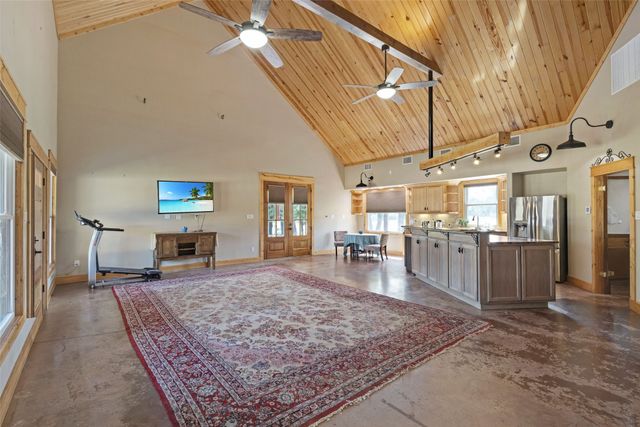 423 HCR 1439, Covington, TX 76636