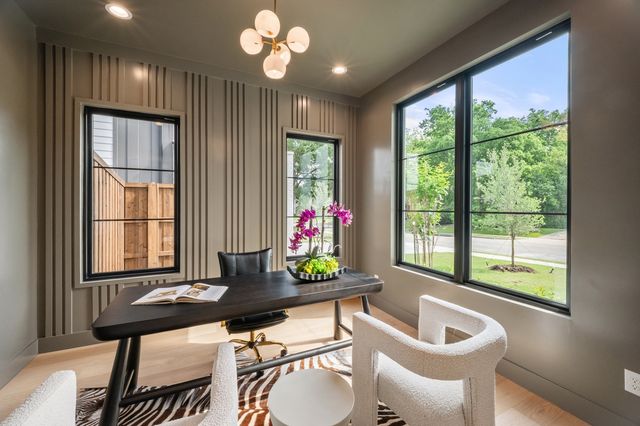 4235 Somerville Avenue, Dallas, TX 75206