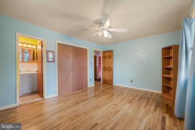 866 N BREWSTER RD, Vineland, NJ 08361