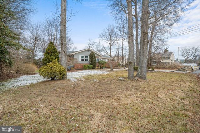 866 N BREWSTER RD, Vineland, NJ 08361