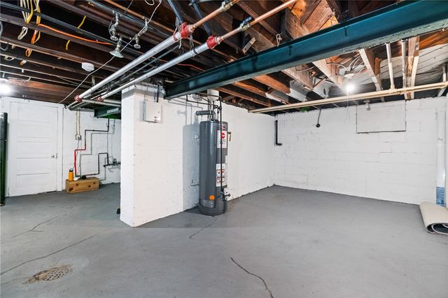 6526 Rosemoor St, Squirrel Hill, PA 15217