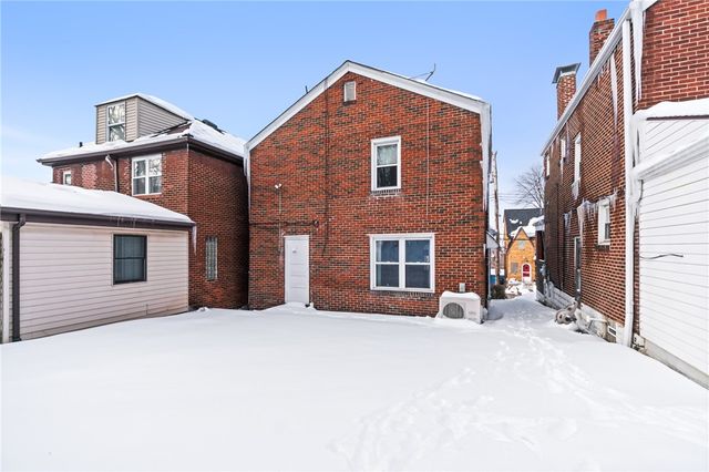 6526 Rosemoor St, Squirrel Hill, PA 15217